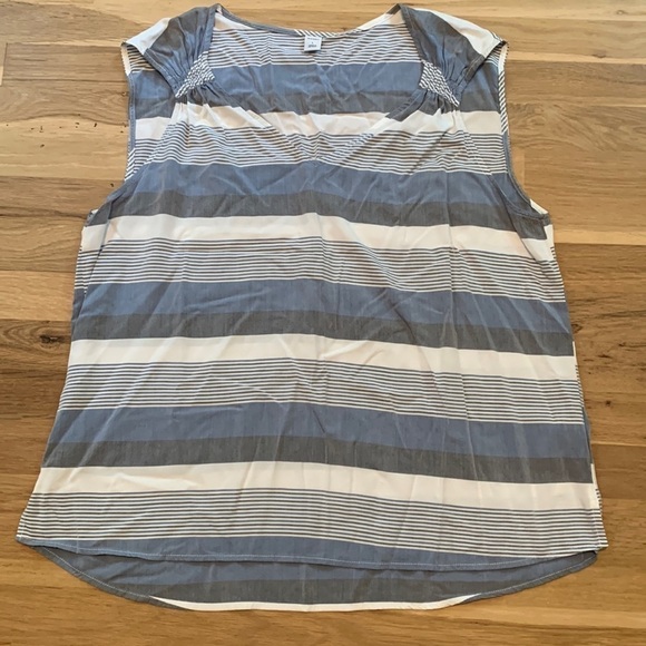 Old Navy Sleeveless V-Neck Striped Blouse White Blue & Gray Woman’s L - Picture 1 of 13